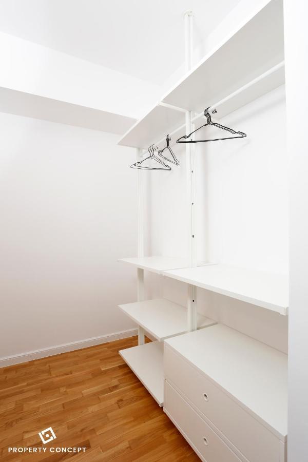 Old Fancy 2Br Pipera Apartment Voluntari エクステリア 写真